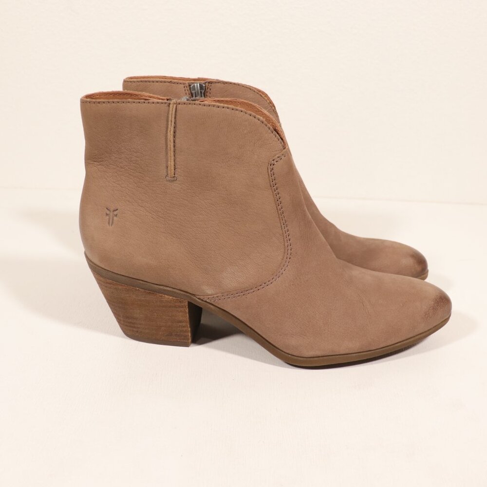 NWOT Frye Jennifer Booties Size 10 in Grey Brown Shade - Picture 3 of 11